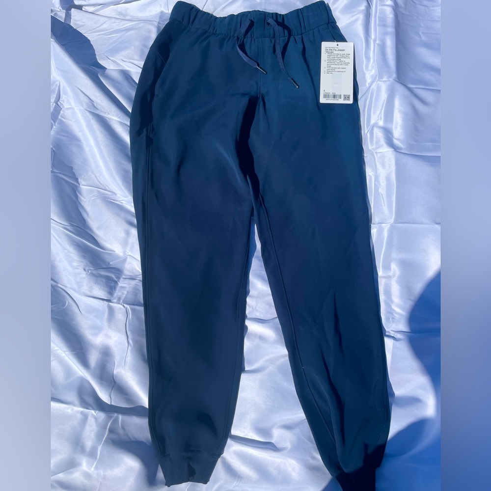 Never Worn Lululemon joggers